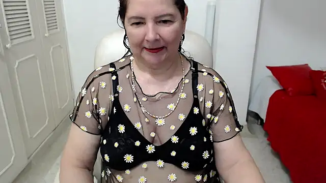 leonela 69 online show from 11, 6, 2026