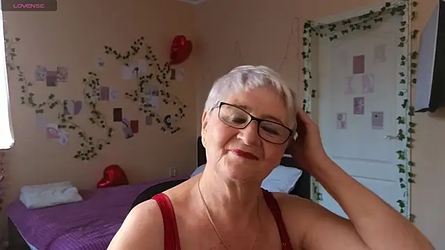 Sandra Snowflake online show from 3, 6, 2026