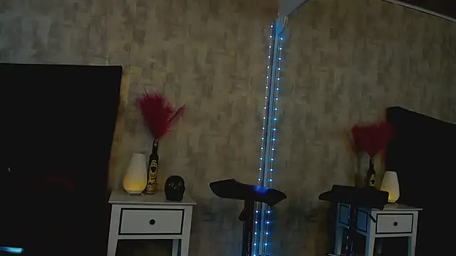 NahomyCarther online show from 26, 5, 2026