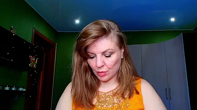 Snapshot of VeronikawGold chatting on 9, 5, 2026 VeronikawGold online show from 9, 5, 2026