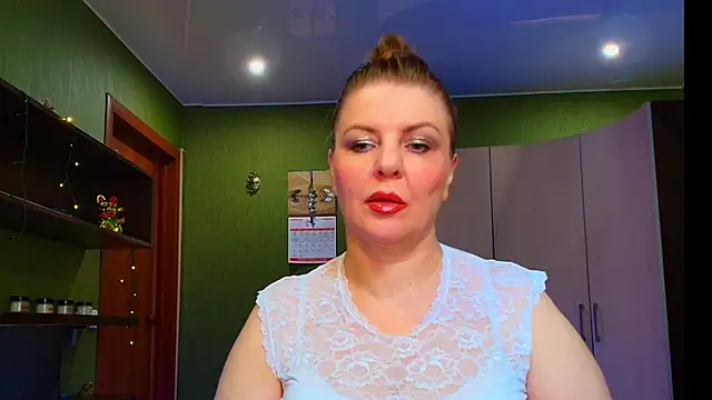 Snapshot of VeronikawGold chatting on 9, 6, 2026 VeronikawGold online show from 9, 6, 2026