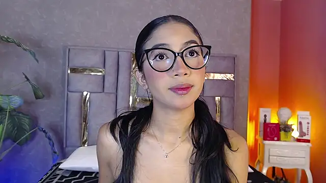 Tyla Ks online show from 11, 6, 2026