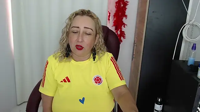 Mature 2025 online show from 17, 6, 2026