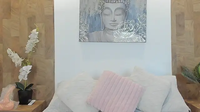 Lucia Brown  online show from 9, 6, 2026
