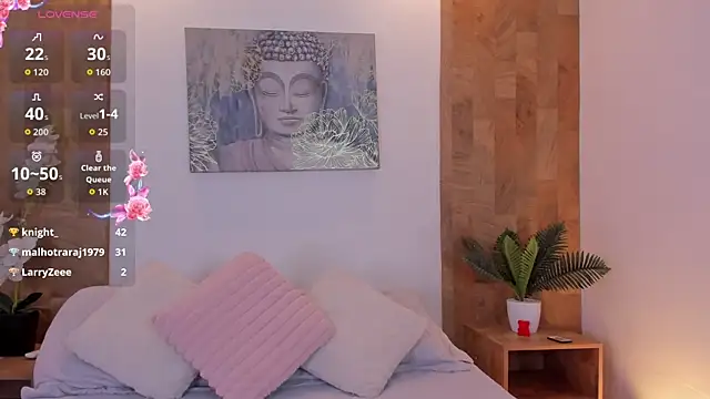 Lucia Brown  online show from 14, 6, 2026