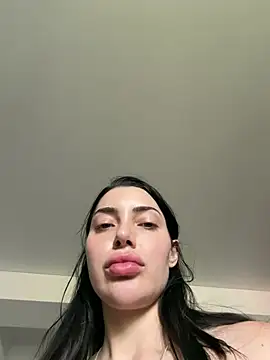 Mia Splash online show from 18, 6, 2026