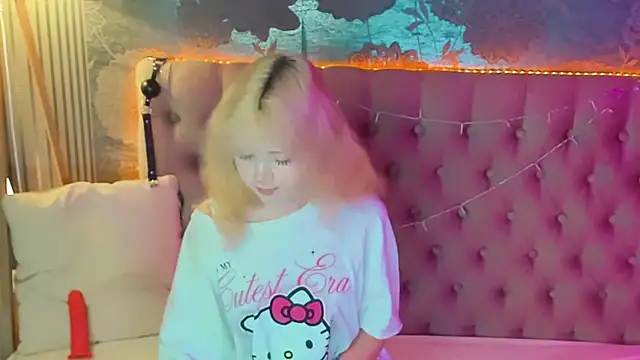 EmilyAngells online show from 1, 7, 2026
