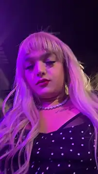 ScarletThompsonx online show from 14, 6, 2026