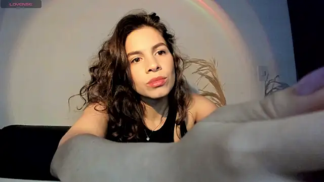jessyegoldenn online show from 18, 6, 2026