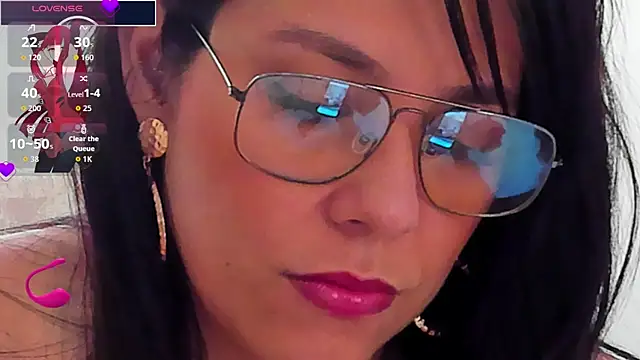 isabellarous- online show from 13, 6, 2026