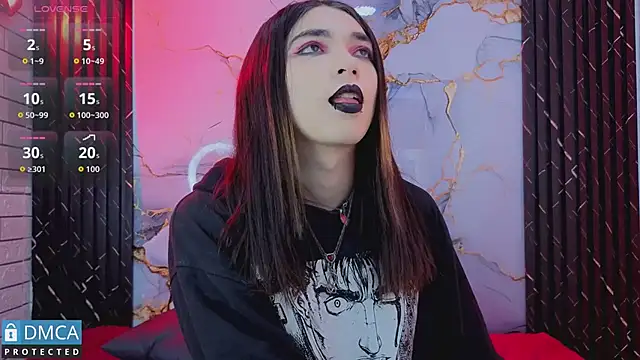MaeveKuro online show from 11, 6, 2026