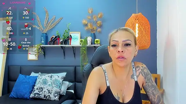 yessila parker online show from 6, 6, 2026
