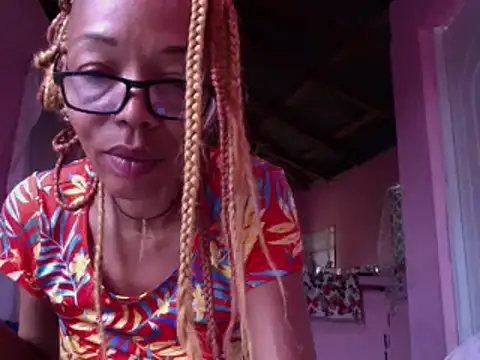 Ladyzee25 online show from 4, 6, 2026