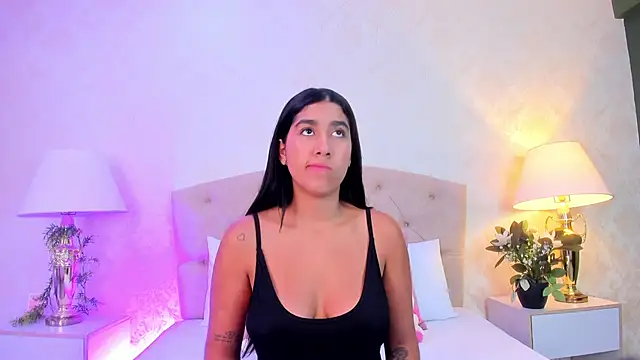 Snapshot of Mia_Montess chatting on 17, 6, 2026 Mia Montess online show from 17, 6, 2026