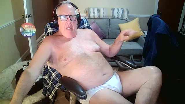 superbearboss online show from 11, 6, 2026