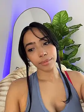  Emily Thompson  online show from 2, 4, 2026