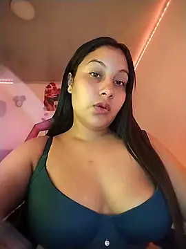 esmeralda jadees online show from 15, 6, 2026