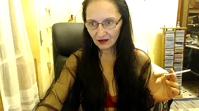 RobertaFox69 online show from 28, 10, 2025