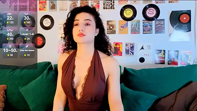 Maya Rogerss online show from 20, 6, 2026