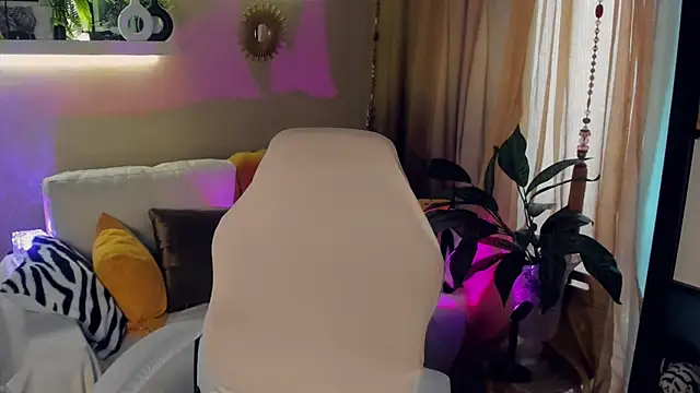 SarahAlluring online show from 21, 5, 2026
