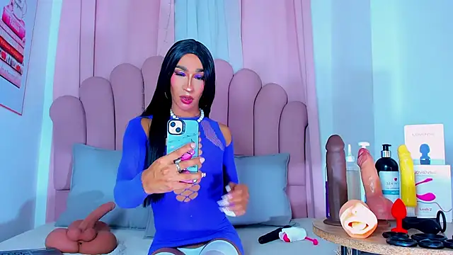 NicoleMadrird online show from 4, 6, 2026