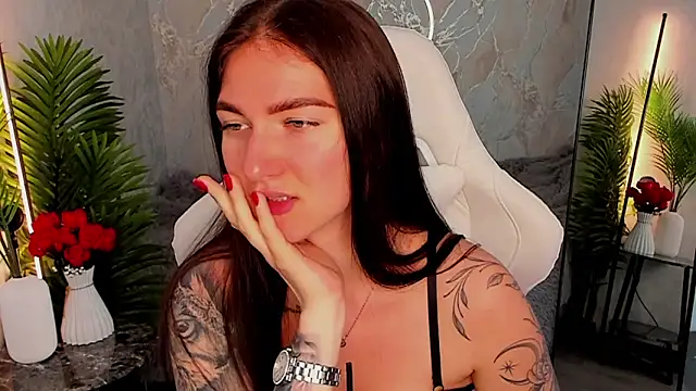 babyisperfect online show from 15, 6, 2026