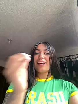 KatianPierce online show from 17, 6, 2026