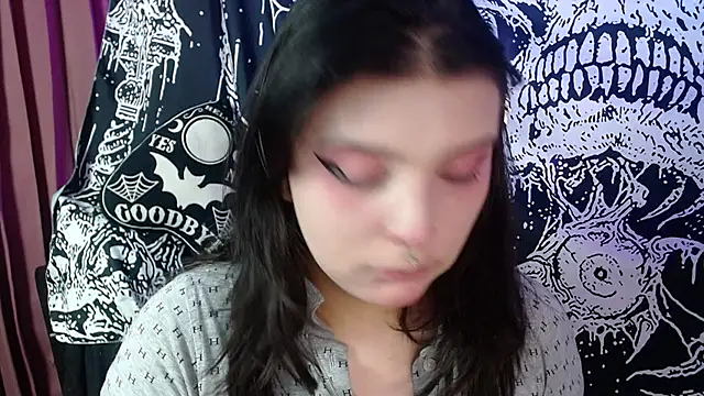 mikaskullcs online show from 23, 6, 2026