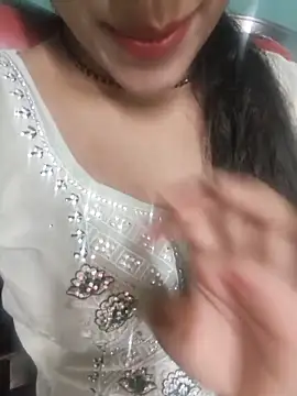 Eshwari Chopra online show from 9, 6, 2026
