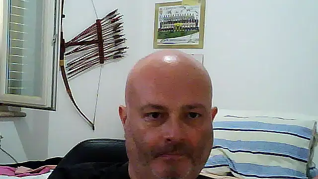 Alexis Bull online show from 12, 6, 2026