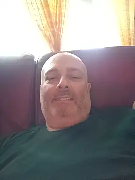 Alexis Bull online show from 14, 6, 2026