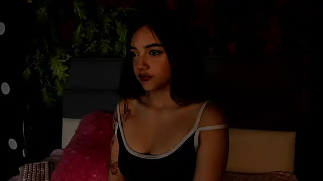 Victoriaa2 Doll online show from 16, 6, 2026