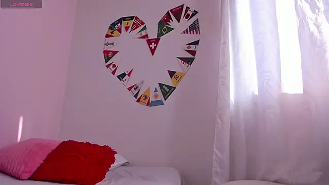 Ameliacooley online show from 11, 6, 2026