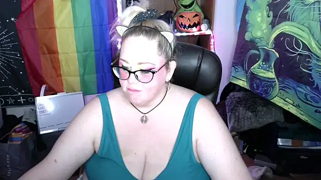 Kinky Witch online show from 10, 6, 2026