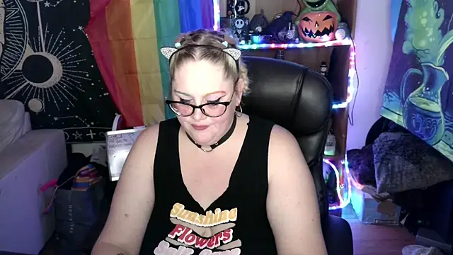 Kinky Witch online show from 11, 6, 2026