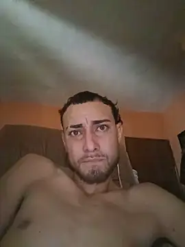 Snapshot of reynoprxxxxxxxx chatting on 11, 6, 2026 reynoprxxxxxxxx online show from 11, 6, 2026
