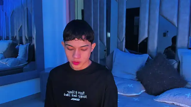 Sebax Young online show from 21, 6, 2026