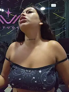 Yessica Lopezz online show from 16, 6, 2026
