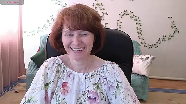 Lia Tito online show from 4, 6, 2026