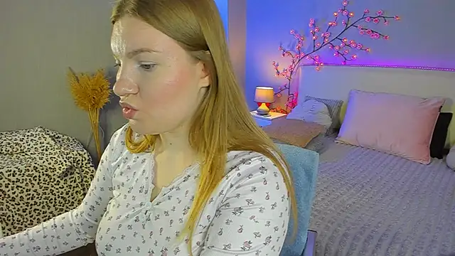 AshleyJoness online show from 12, 6, 2026