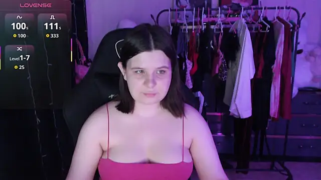 AmyVibess online show from 20, 6, 2026