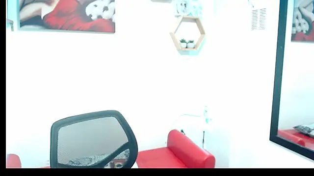 Snapshot of DIVAX_MONSERRAT chatting on 11, 6, 2026 DIVAX MONSERRAT online show from 11, 6, 2026