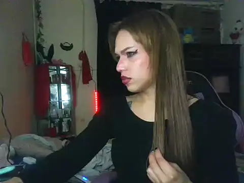 Xrussoaprilofficial online show from 15, 6, 2026