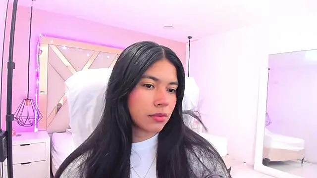 Snapshot of samantaa_shy chatting on 21, 5, 2026 samantaa shy online show from 21, 5, 2026