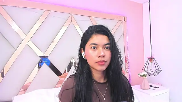 Snapshot of samantaa_shy chatting on 24, 6, 2026 samantaa shy online show from 24, 6, 2026