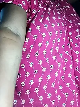 Nude-Priya2 online show from 4, 6, 2026