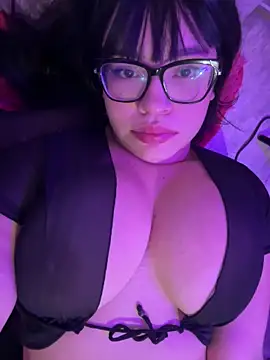 Emily Taylor2 online show from 5, 6, 2026