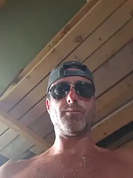 Chouillax online show from 21, 6, 2026