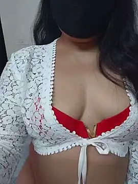 Snapshot of Aavya_007 chatting on 18, 5, 2026 Aavya 007 online show from 18, 5, 2026