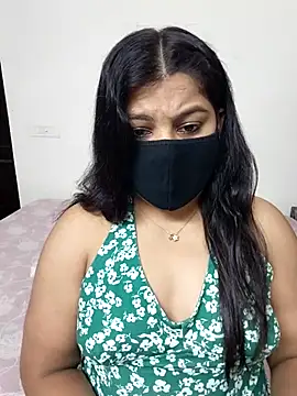 Snapshot of Aavya_007 chatting on 30, 5, 2026 Aavya 007 online show from 30, 5, 2026